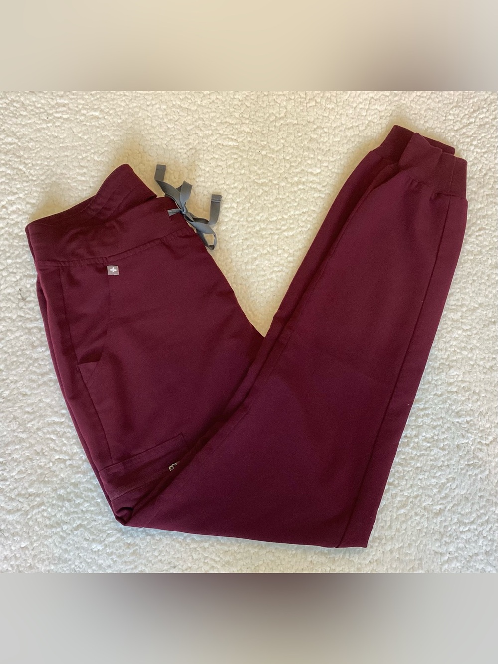 FIGS Small Tall Burgundy Scrub Jogger Pants Technical Collection Nurse Workwear